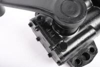 REAR SHOCK ABSORBER: A pair of Aston Martin DB4/DB5 rear shock absorber by Armstrong part no.873885 - 6