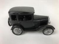 BRITISH CAR MODELS: A group of 1:43 scale British model cars - 8