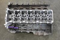 DB7 6L V12: A Aston Martin DB7 6L V12 Cosworth engine complete with heads, oil pump still attached&nbsp;and a NOS timing cover - 11