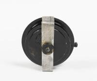 GAUGE: An early Jaeger rim wind 8-day dash clock with Roman numeral face and bevelled glass, untested, 9cm diameter face - 2
