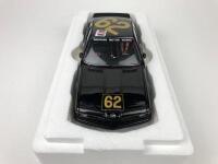 BMW 635 CSi: An Autoart BMW 635 CSi as raced by Jim Richards in 1985 ATCC. Jim Richards signature - 5