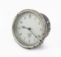 CAR CLOCK: A Smiths vintage car clock, appears to be working, 8.5cm in diameter