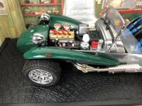 CATERHAM: A 1:18 Kyosho Caterham Super Seven - 4