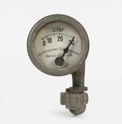 LITER GAUGE: An early Huttenlocher-Standmesser liter gauge, lens diameter is 6cm