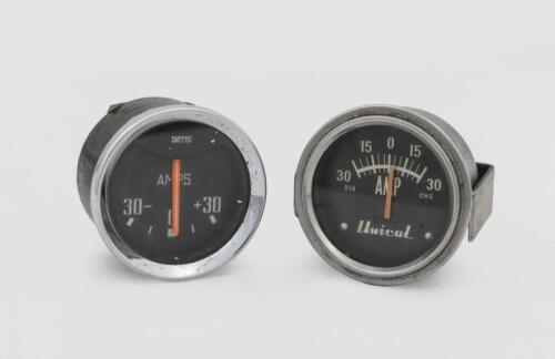 AMMETERS: Two 52mm diameter AMMETERS
