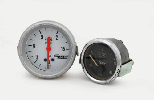 FUEL TANK/PRESSURE GAUGES: Two 52mm/65mm diameter Fuel Tank/Pressure Gauges
