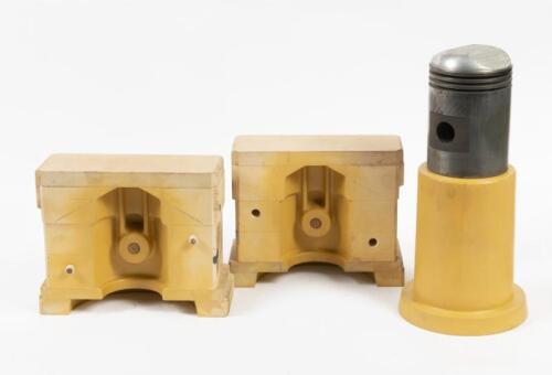 STUTZ 8 CYLINDER CASTING PATTERNS: A Stutz 8cyl Casting Patterns for high Comp. 8-1 Pistons and Sample