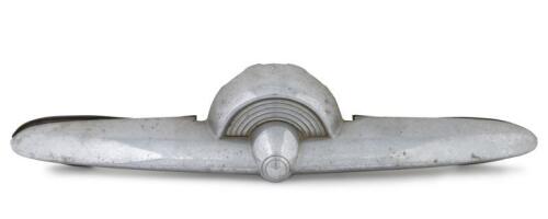 PONTIAC: A circa 1950s Pontiac Chieftain trunk chrome garnish ornament piece