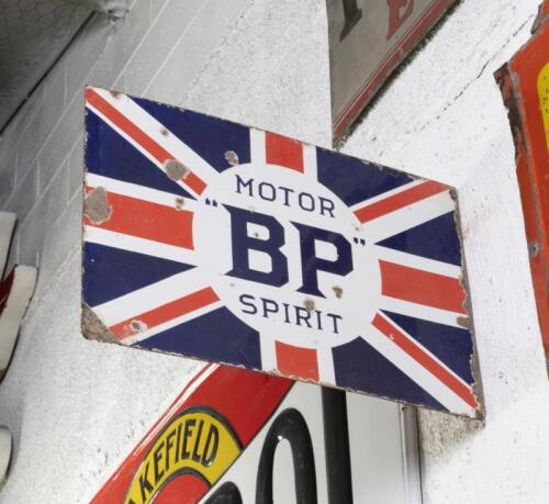 BRITISH PETROLEUM: An original c1930s Union Jack 'BP Motor Spirit' flange sign, 40cm high, 61cm wide