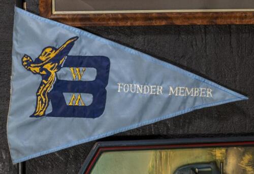 ROLLS ROYCE BENTLEY FLAG: A Rolls Royce - Bentley founder member pennant shaped flag, c1970s, 42cm x 64cm, made in Hong Kong