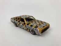 CLASSIC KITS: A 1:43 scale Charger Bathurst 1971 Bardahl - 4