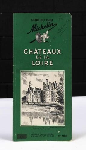 MICHELIN: An early 1960s Michelin touring guide booklet of the Loire region of France 'Chateaux De La Loire'
