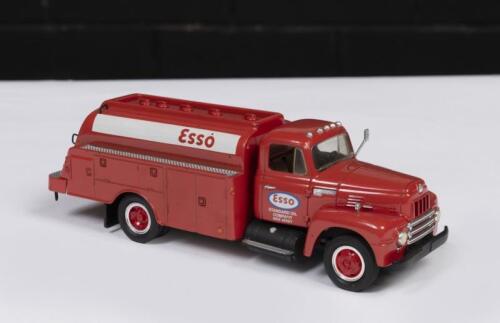 FIRST GEAR: A First Gear, 1:34 scale, 1957 International R-190 Esso fuel tanker