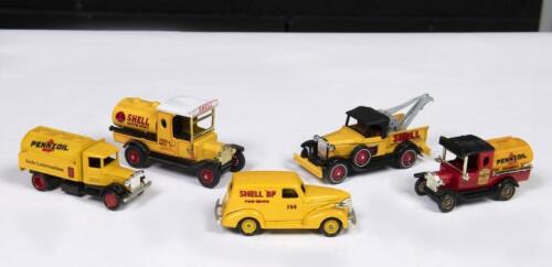 MODELS: A group of five commercial vehicle small scale models