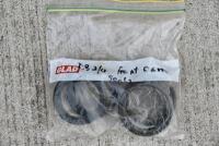 DB2/4: A set of 3 litre pistons, rings and big end bearings [Location: Sydney] - 18