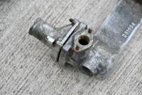 DB2/4: A pair of cross flow manifolds to suit a DB2/4 Mk 1 [Location: Sydney] - 8