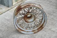 ASTON MARTIN DB2/4: A set of four 16" wire wheels in need of refurbishment [Location: Sydney] - 10