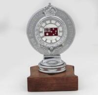 RACV: A Royal Automobile Club of Victoria front bumper members badge by Stokes & Sons, enamel&nbsp;Australian Red Ensign centered on one side, enamel RACV logo on reverse side, '785'&nbsp;engraved to base - 2