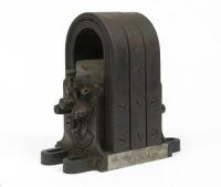 MAGNETO: A 1907 De Dion-Bouton Magneto