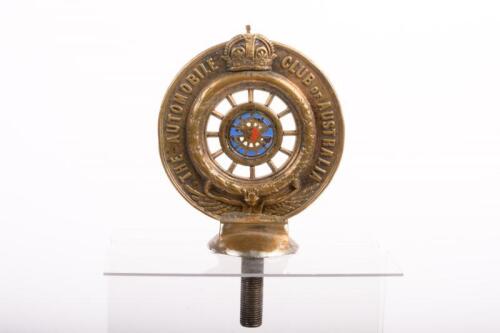 RACA: A c1910-1919 Royal Automobile Club of Australia Associate pedestal mounted brass badge by Stokes & Sons Melbourne, believed to be stamped with a five digit number to lower, 17cm high overall