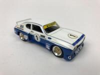 DINKUM CLASSICS: A 1:43 scale Moffat Ford Capri - No.1 - 3