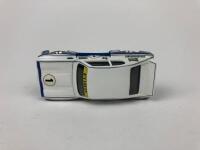 DINKUM CLASSICS: A 1:43 scale Moffat Ford Capri - No.1 - 5