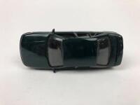 DINKUM CLASSICS: A 1:43 scale Holden SV 5000 - 5