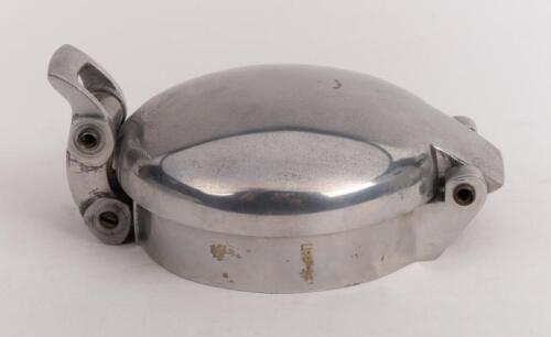 FUEL FILLER CAP: A circa 1980s quick release fuel filler cap thought to suit competition cars, 10cm diameter