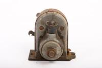 MAGNETO: CAV magneto stamped '112388', 11cm high, 11cm wide - 5