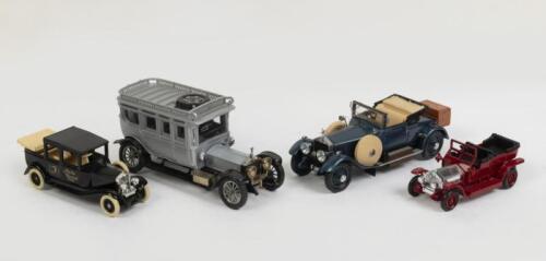 ROLLS-ROYCE: A group of four small scale Rolls-Royce models