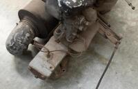 MANIFOLD: A circa 1950s/1960s manifold set-up with twin SU carburettors - 3