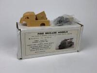 FIRE BRIGADE MODELS: A Fire Brigade Models Fordson 7V Heavy Unit fire truck white metal kit