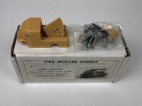 FIRE BRIGADE MODELS: A Fire Brigade Models Fordson 7V Heavy Unit fire truck white metal kit - 3