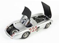 300SLR: A superbly detailed 1:18 scale CMC Mercedes Benz 300SLR as driven to victory in the 1955 Mille Miglia by Stirling Moss & Denis Jenkinson #722 - 2