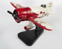 GEE BEE: A model of the Granville Gee Bee Model R Super Sportster&nbsp;racing aircraft 'NR2101' mounted to display stand, approx. 40cm wingspan