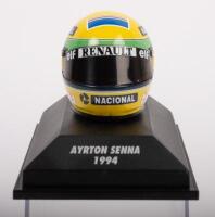 AYRTON SENNA: A 1:8 scale Minichamps 1994 Ayrton Senna helmet within perspex case - 3