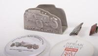 ROLLS ROYCE: A group&nbsp;of Rolls Royce items including&nbsp;badges/ pins and other items - 3