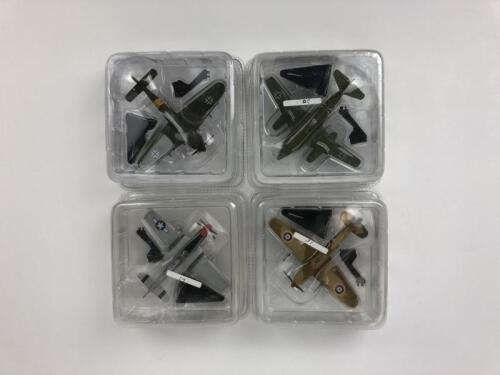 MILITARY AIRCRAFT: A collection of military aircraft scale models