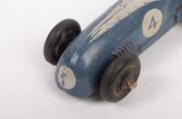 DINKY TOYS: An early Dinky Toys&nbsp;No.220 MG Race car in blue and silver #4, made in England - 3