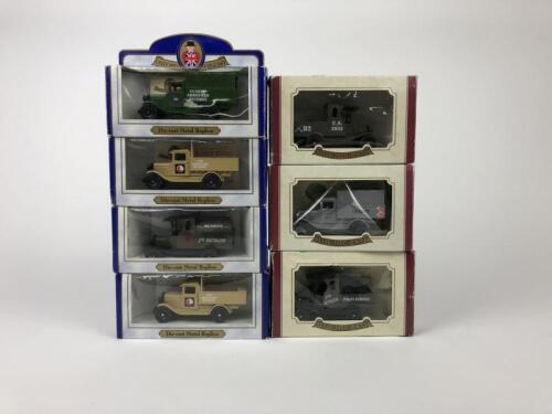 OXFORD DIECAST: A collection of Oxford Diecast WWII U.S military diecast models. Limited Editions