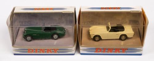 TRIUMPH TR4A-IRS, AUSTIN HEALY 100 BN2: Two 1:43 scale Dinky models including a 1965 Triumph TR4A-IRS and a 1956 Austin Healey 100 BN2