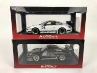PORSCHE: Two Autoart 1:18 Porsche 911 (Typ 997) GT3 scale models - 2