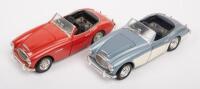 AUSTIN HEALEY: Two 1:18&nbsp;scale&nbsp;models including a 1956 Austin Healey and a 1961 Austin Healey