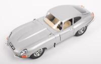 JAGUAR 'E': A 1:18&nbsp;scale Bburago models including a 1961 Jaguar 'E'