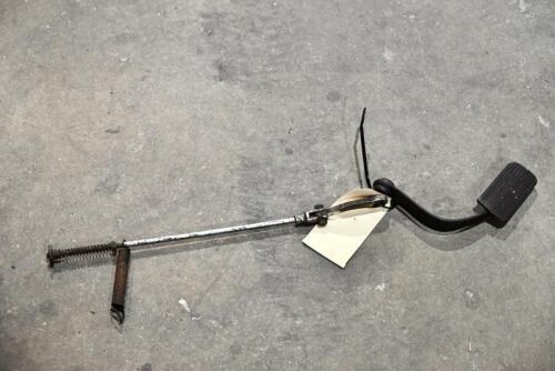 BRAKES: Miscellaneous brake parts, unknown make and model [Location: Sydney]