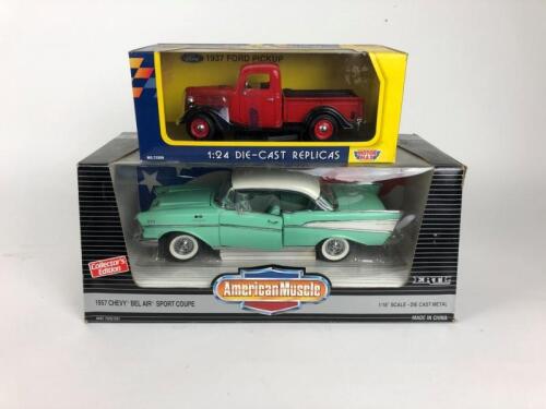 AMERICAN CAR MODELS: Two American Diecast car models. Chevy and Ford