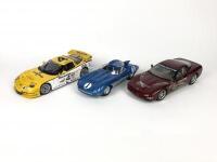CHEVROLET: Three 1:18 scale racing Chevrolet Corvettes produced by AutoArt (NB description)