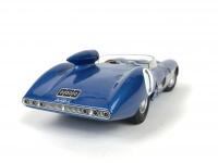 CHEVROLET: Three 1:18 scale racing Chevrolet Corvettes produced by AutoArt (NB description) - 14