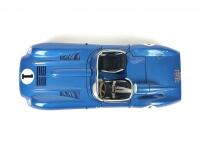 CHEVROLET: Three 1:18 scale racing Chevrolet Corvettes produced by AutoArt (NB description) - 15