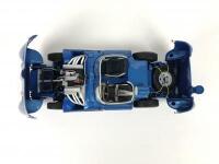 CHEVROLET: Three 1:18 scale racing Chevrolet Corvettes produced by AutoArt (NB description) - 16
